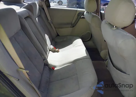 2003 Saturn L-Series L200 from USA, damaged, VIN 1G8JU54F33Y543931